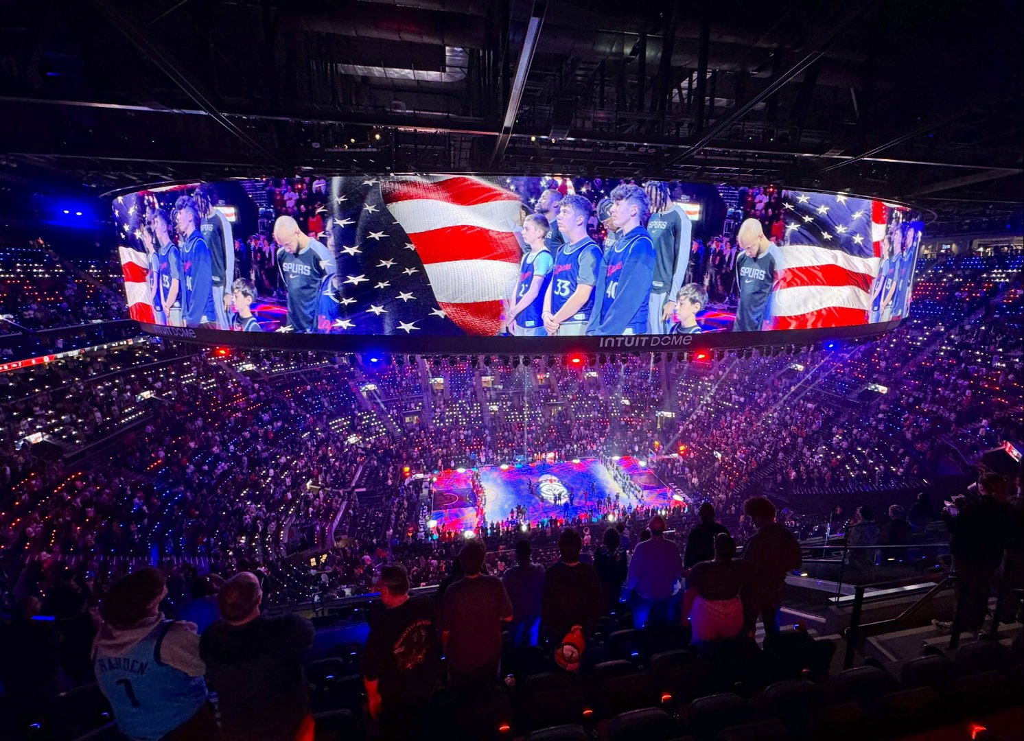 爱游戏官网关于纳达尔迎来二十赛季出色发挥，快船观众热烈欢呼！的信息