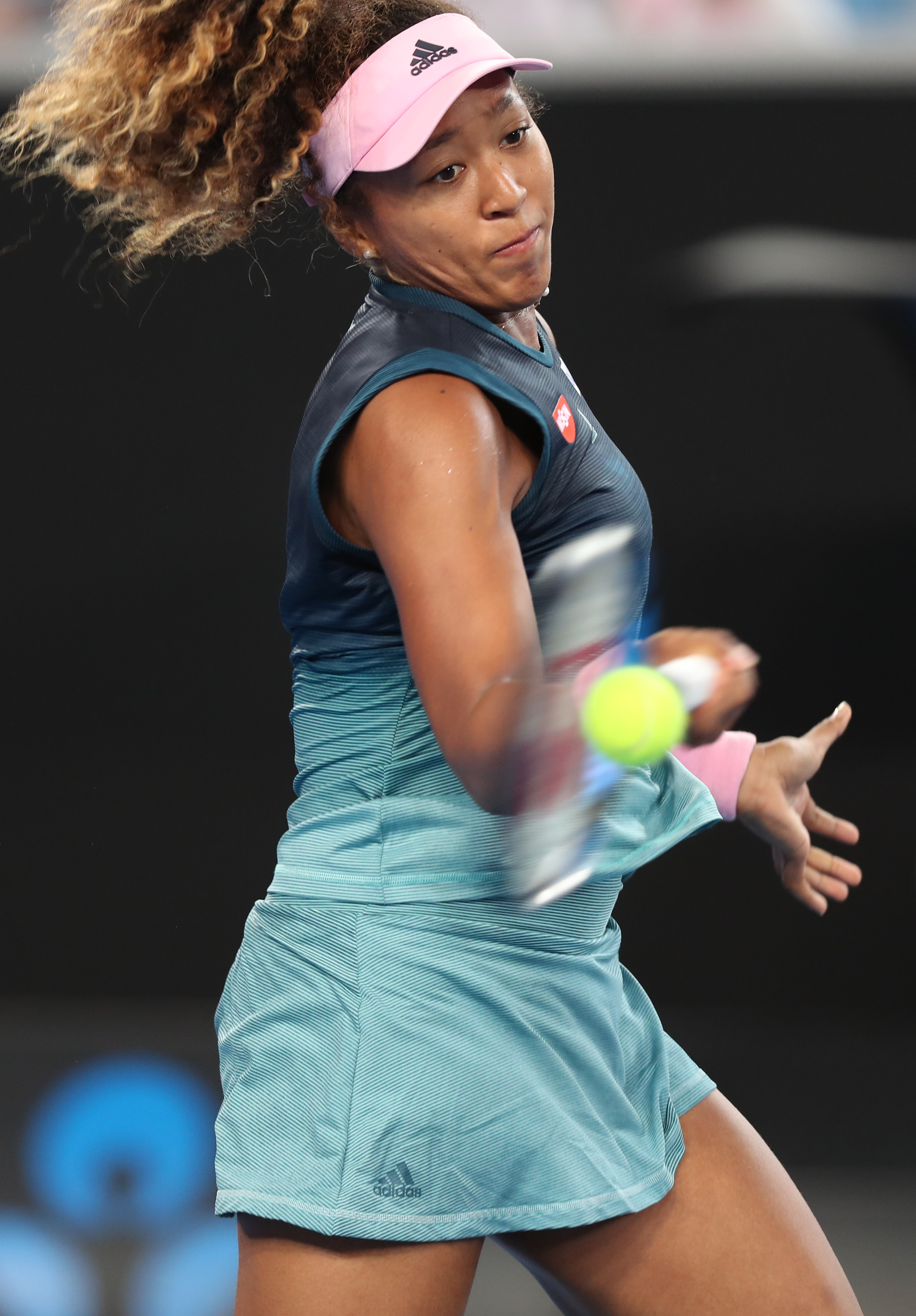 爱游戏平台大坂直美焦点对战，西亚卡姆与90激战日本队分钟，比赛规则变更胜负难料！(姆明日本官网)