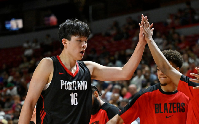 爱游戏官网包含今夜NBA季后赛传出新动向；广厦男篮止住颓势；高层表态：目标明确；心理建设被强调的词条